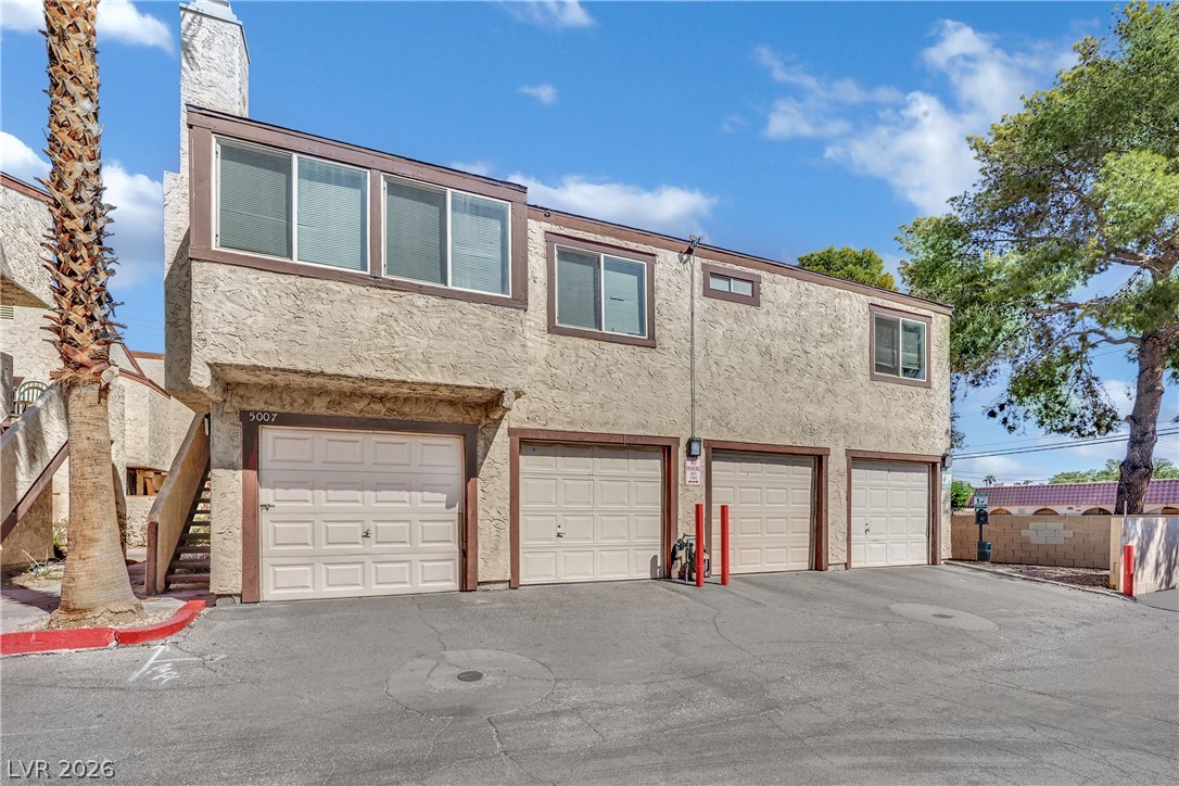 5007 Spencer Street C Las Vegas NV 89119
