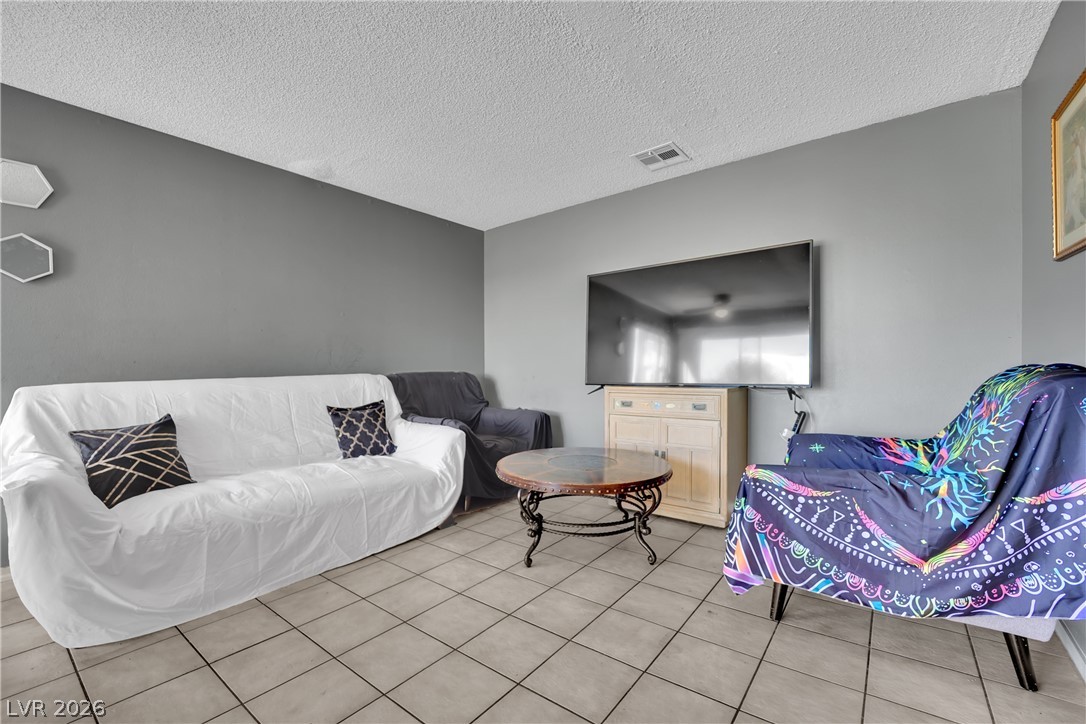 5007 Spencer Street C Las Vegas NV 89119