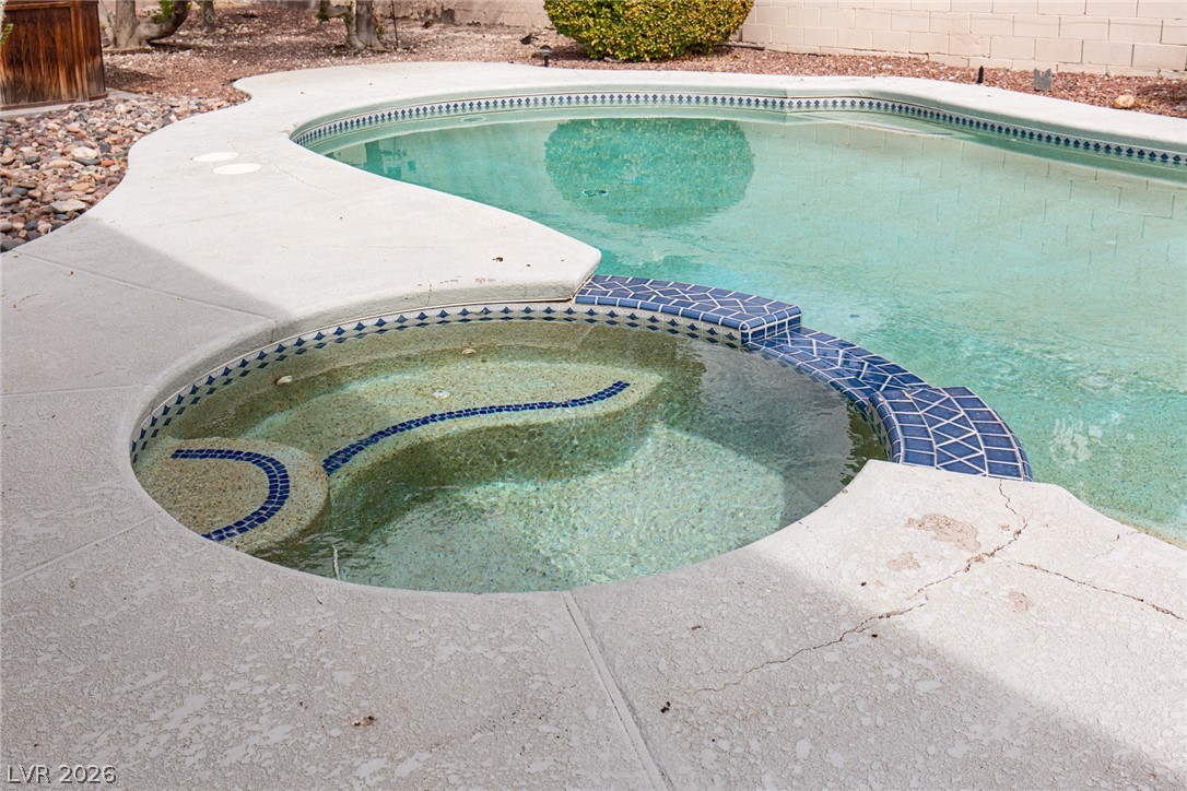 7512 Alamo Summit Drive Las Vegas NV 89129