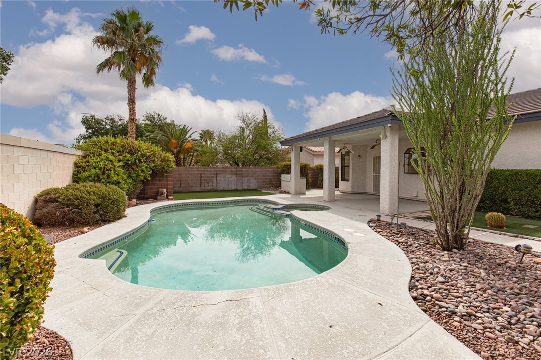 7512 Alamo Summit Drive Las Vegas NV 89129