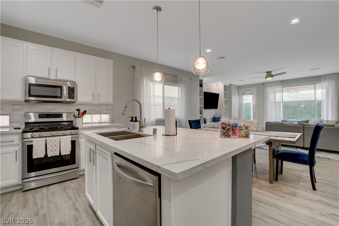 6179 Hopeful Light Avenue Las Vegas NV 89139
