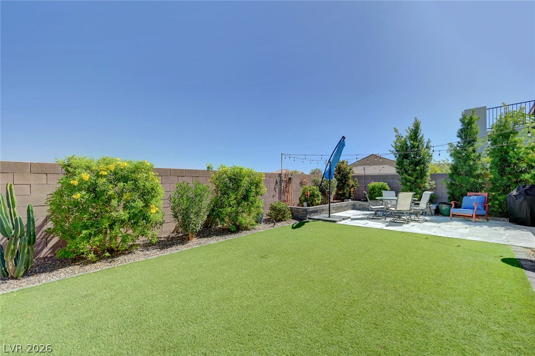 9526 Barnsley Point Street Las Vegas NV 89178