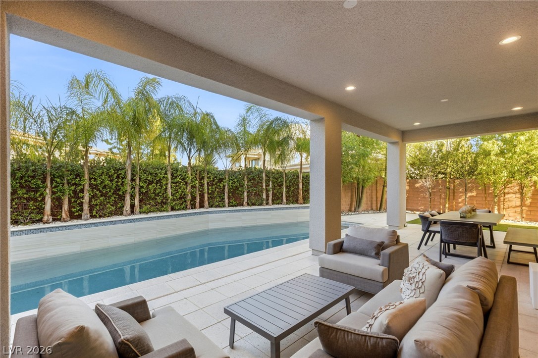 38 Grey Feather Drive Las Vegas NV 89135