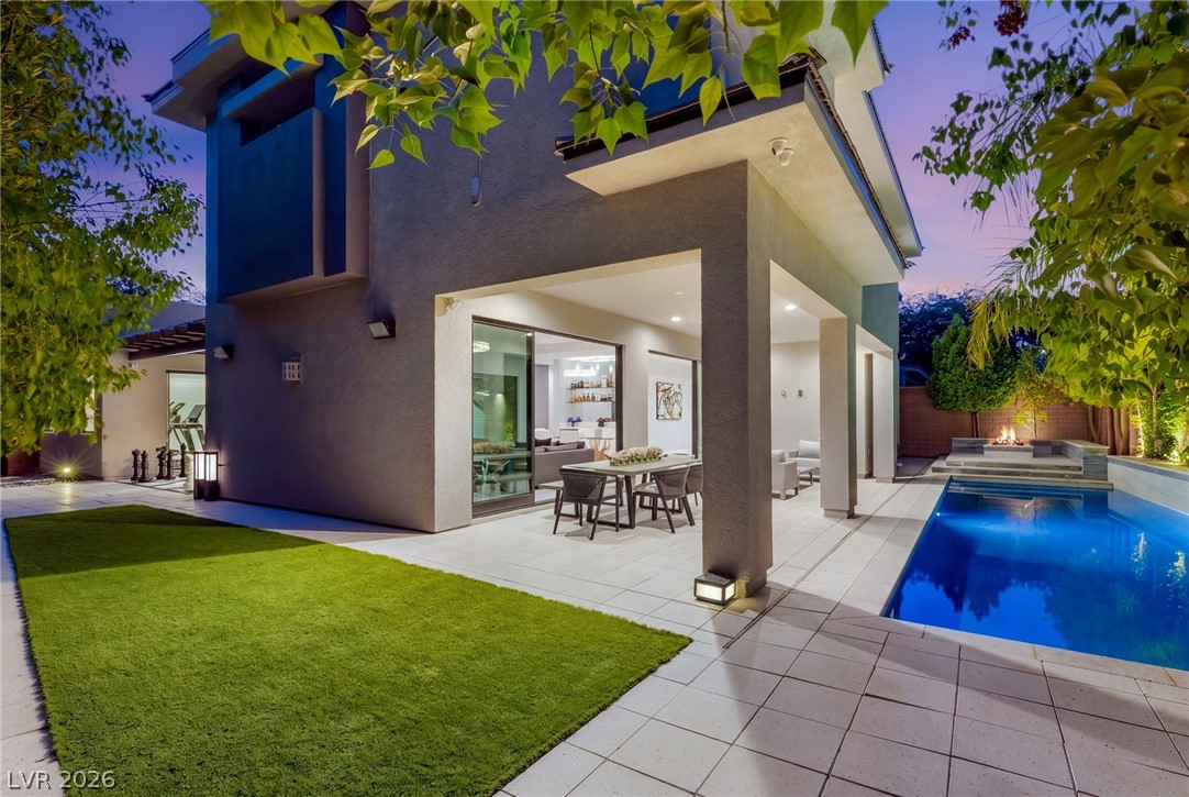 38 Grey Feather Drive Las Vegas NV 89135