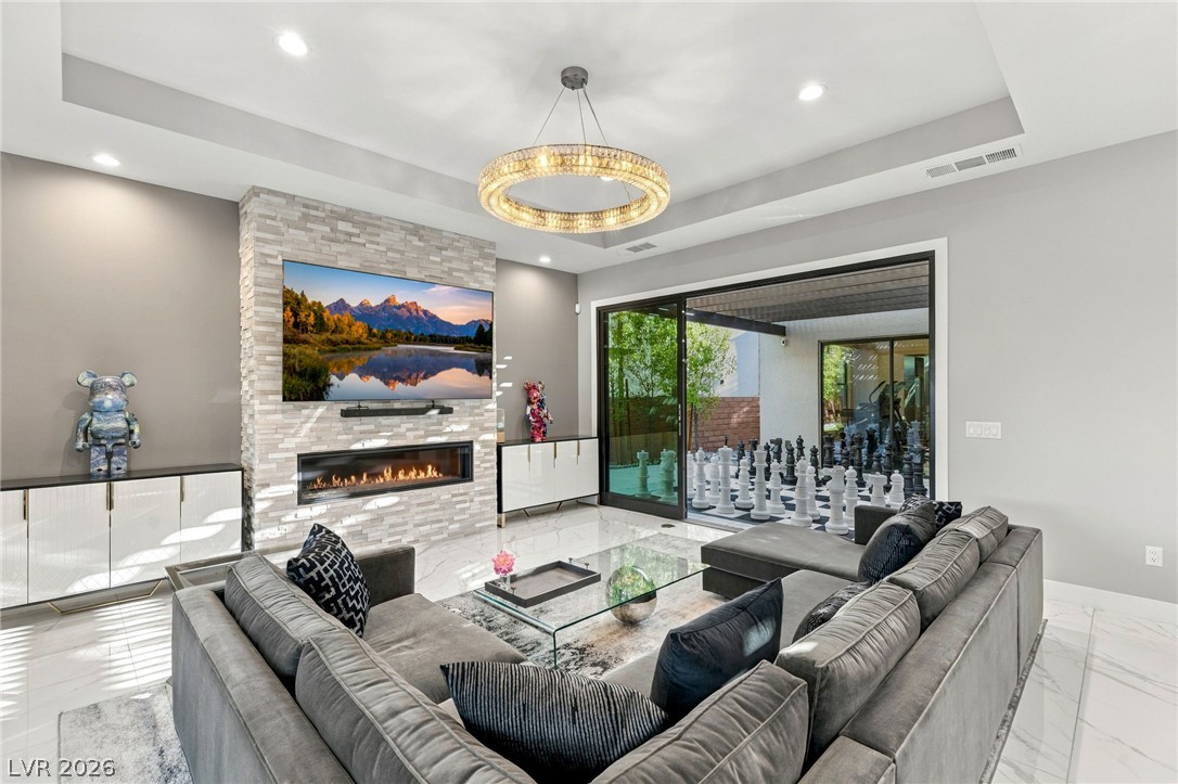 38 Grey Feather Drive Las Vegas NV 89135