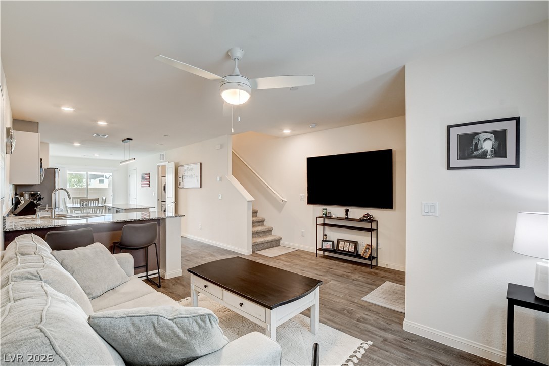 2945 White Selzter Ct Court Las Vegas NV 89122