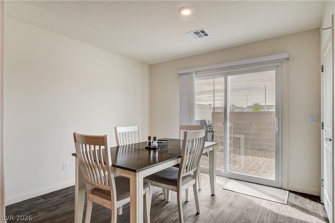 2945 White Selzter Ct Court Las Vegas NV 89122