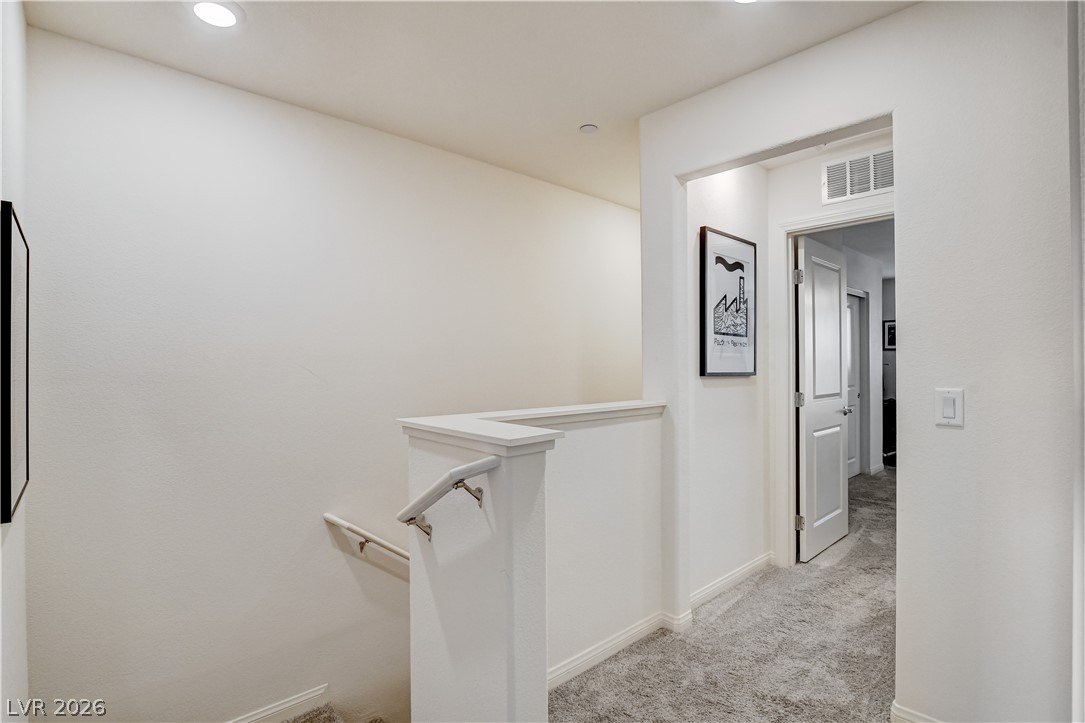 2945 White Selzter Ct Court Las Vegas NV 89122