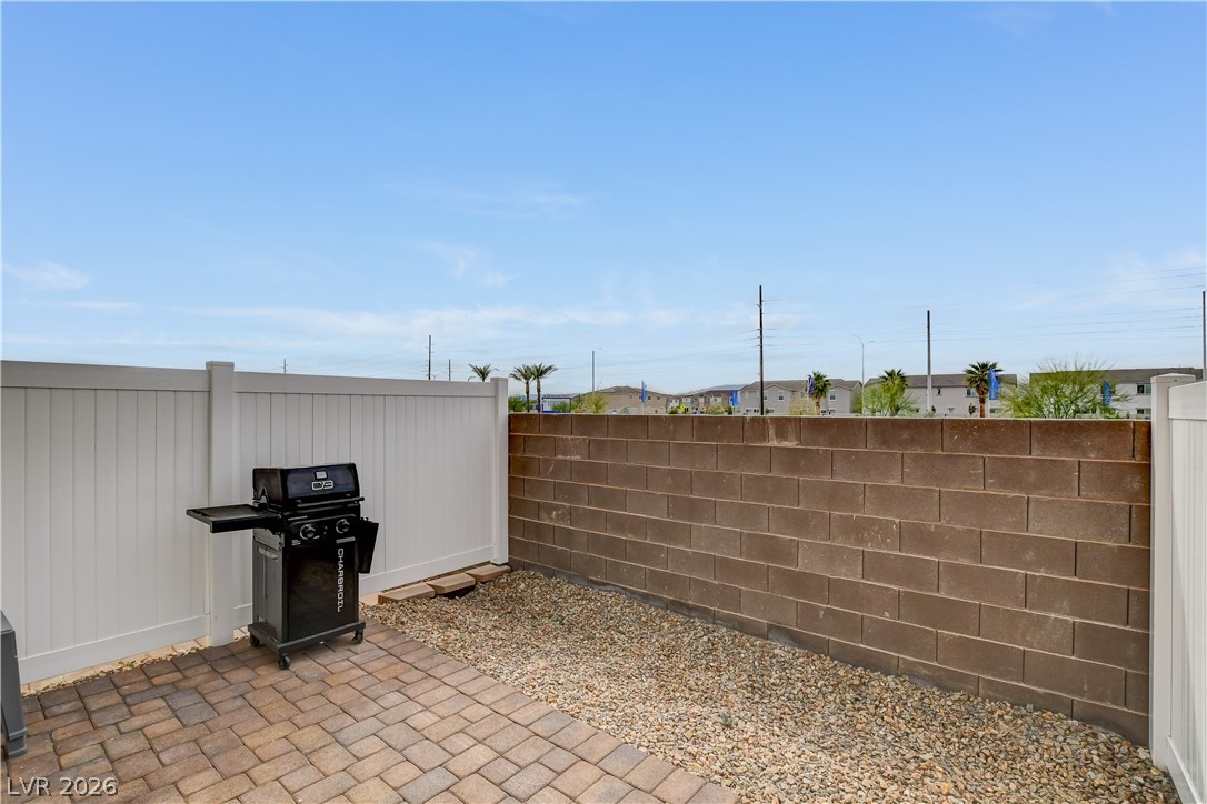 2945 White Selzter Ct Court Las Vegas NV 89122