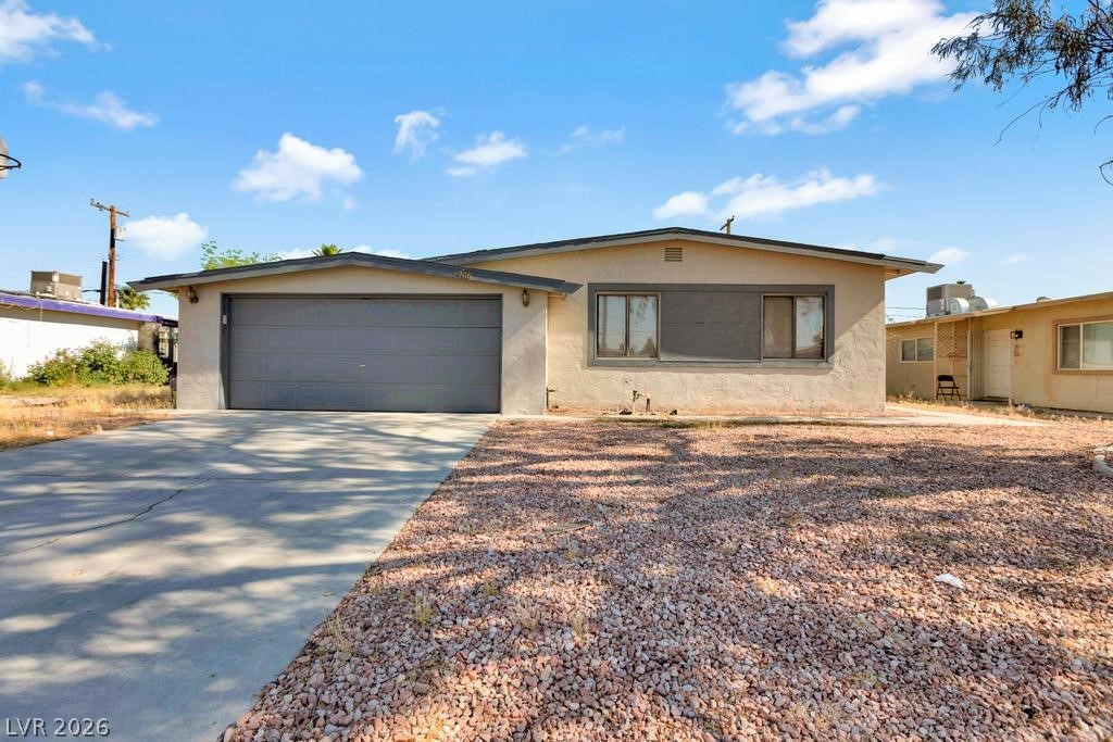 5908 Gipsy Avenue Las Vegas NV 89107