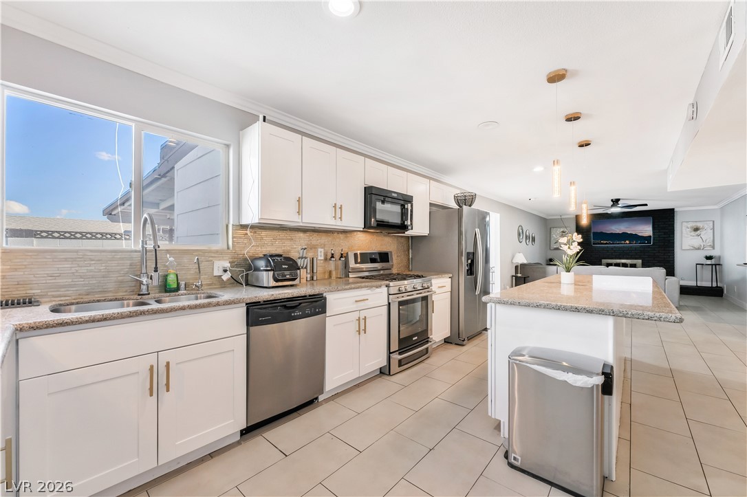 5242 Jane Way Las Vegas NV 89119