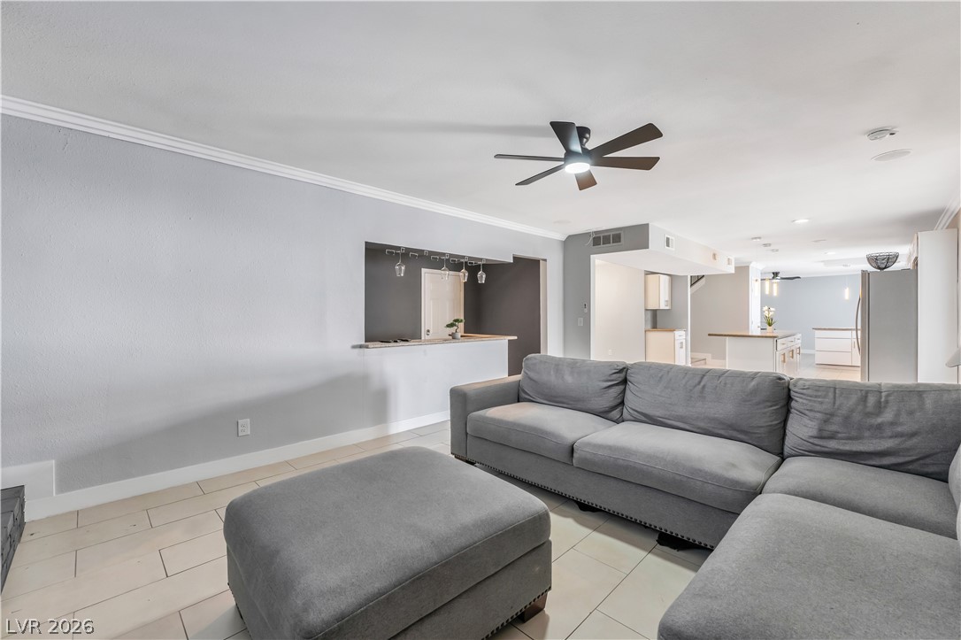 5242 Jane Way Las Vegas NV 89119