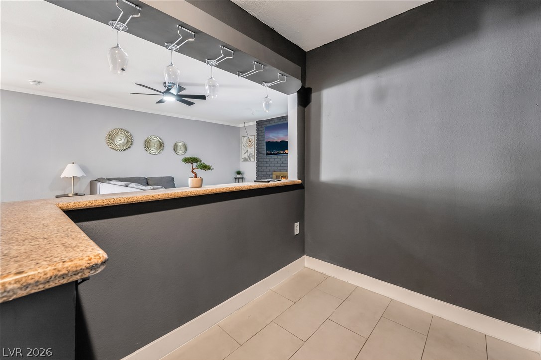 5242 Jane Way Las Vegas NV 89119