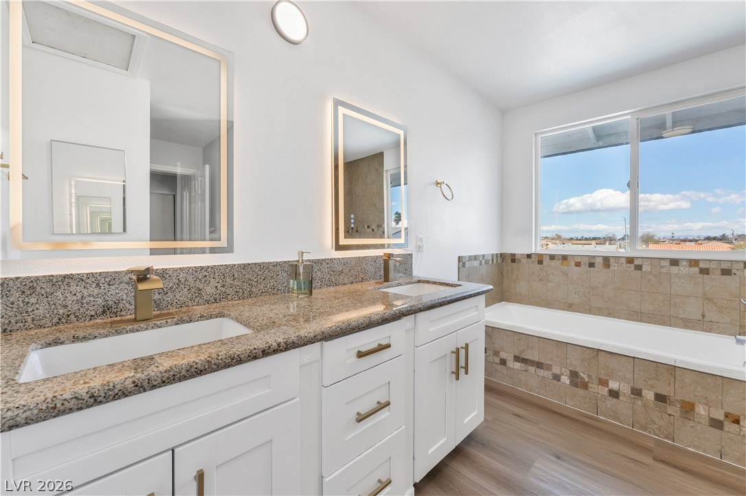 5242 Jane Way Las Vegas NV 89119