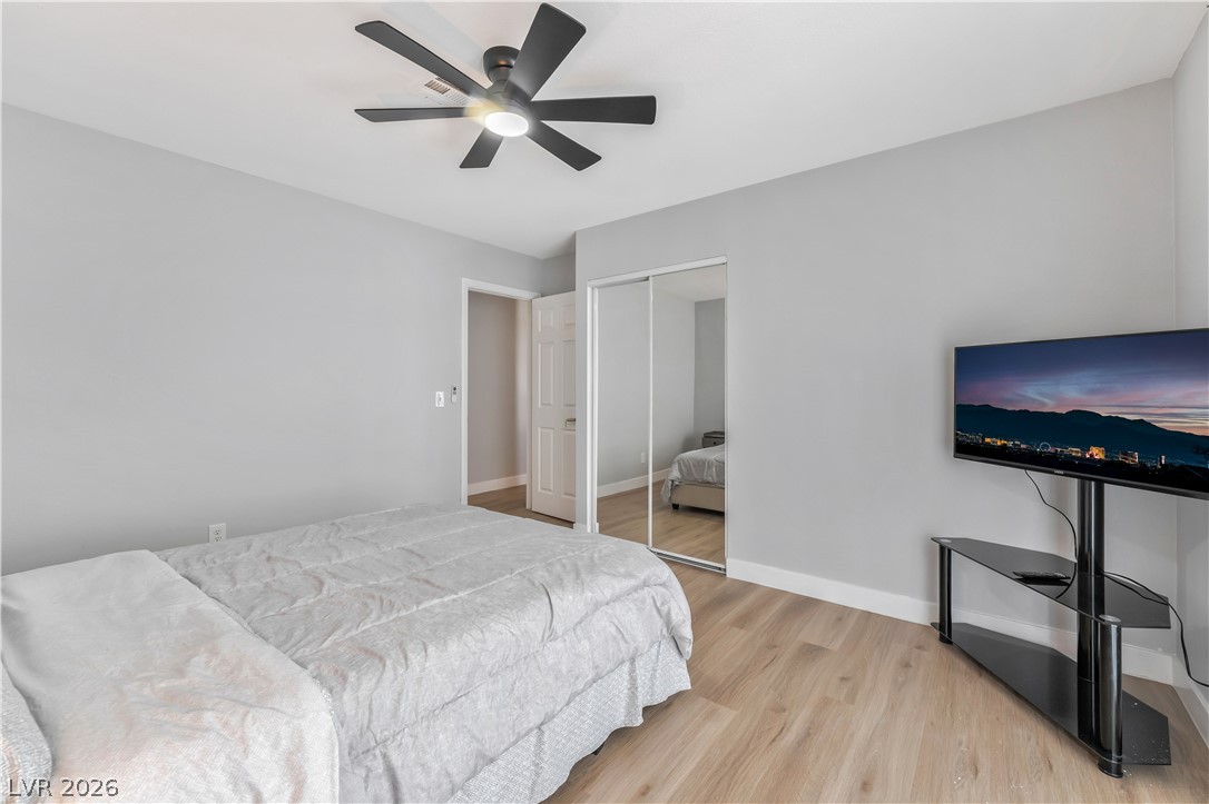 5242 Jane Way Las Vegas NV 89119