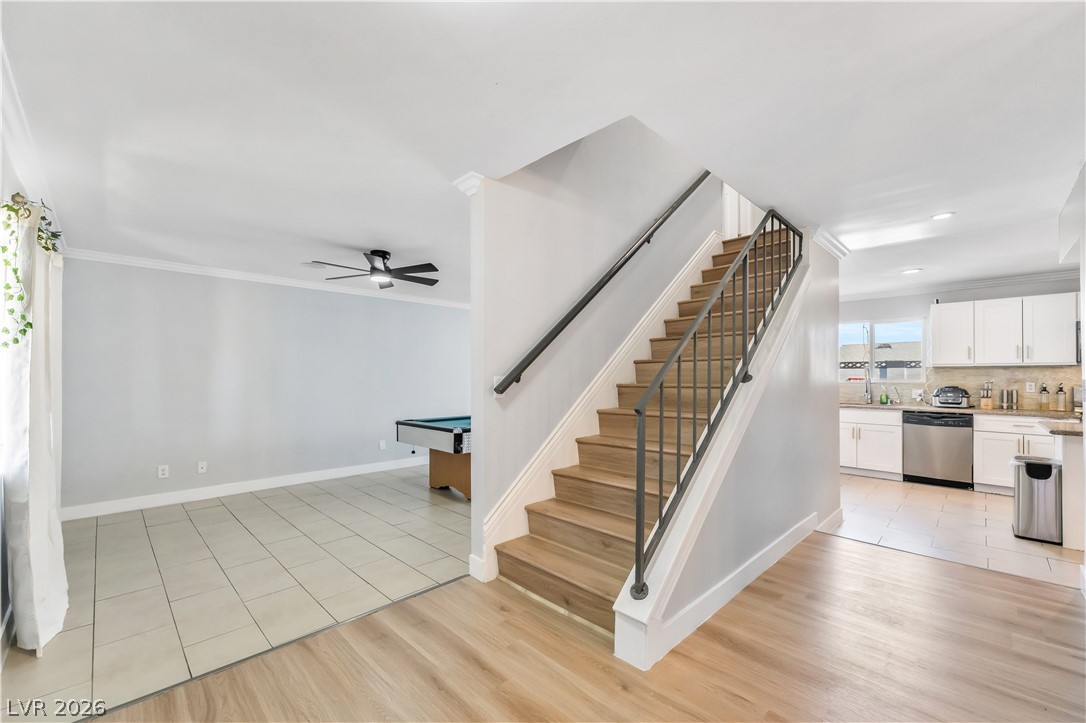 5242 Jane Way Las Vegas NV 89119