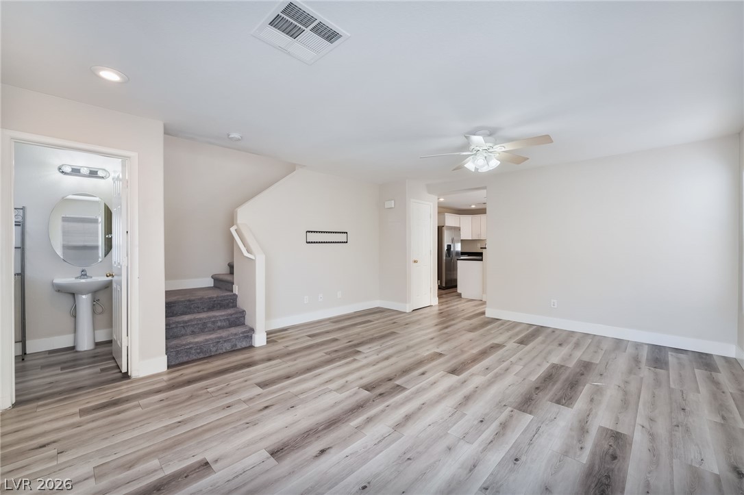 5965 Blackberry Field Avenue Las Vegas NV 89142