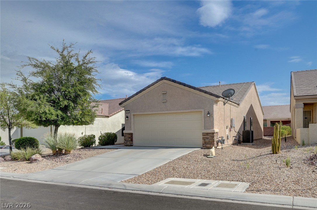 2721 Cheer Pheasant Avenue North Las Vegas NV 89084