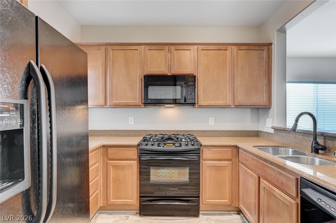 2721 Cheer Pheasant Avenue North Las Vegas NV 89084