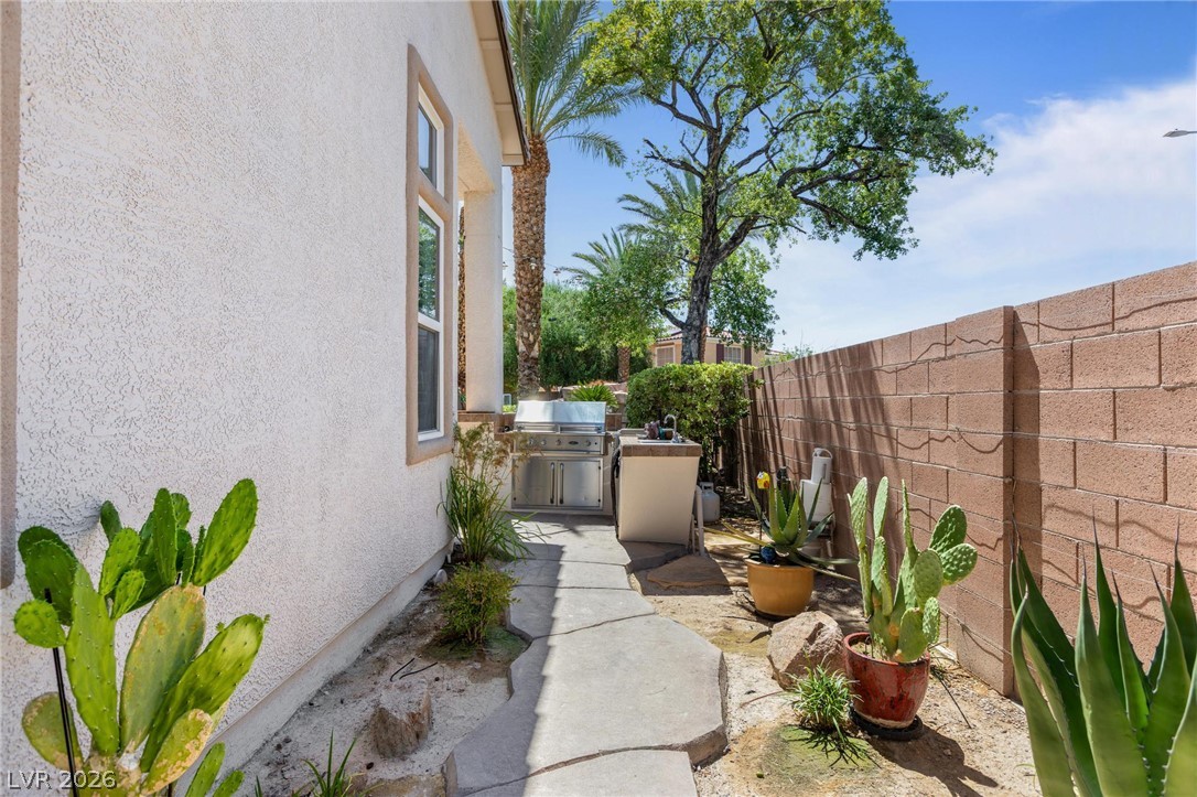6538 Green Sparrow Lane North Las Vegas NV 89084