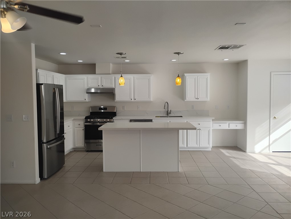 6449 Elizabethtown Avenue Las Vegas NV 89110