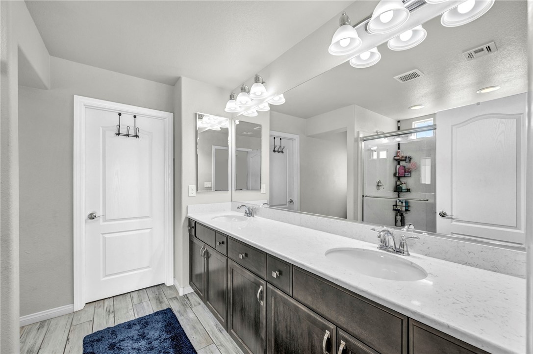 9839 Toad Hollow Street Las Vegas NV 89141