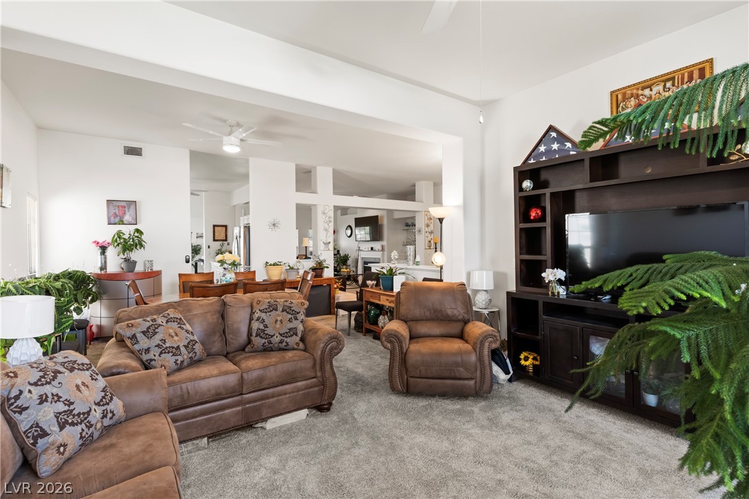 5113 Elm Grove Drive Las Vegas NV 89130