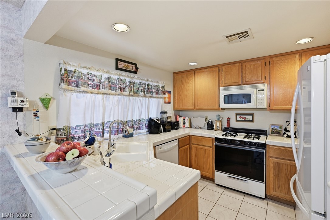 937 Plantation Acres Street Henderson NV 89014