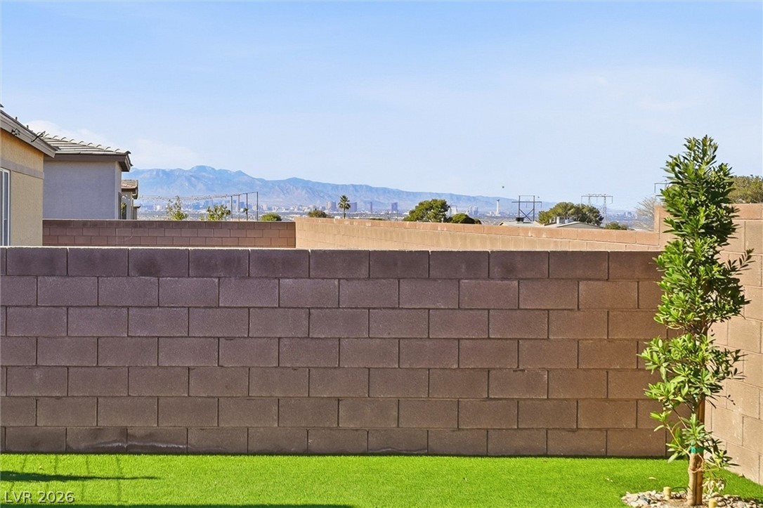 116 Barclay Heights Avenue Henderson NV 89015