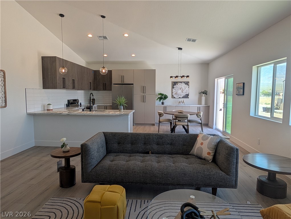601 Nikki Pahrump NV 89060