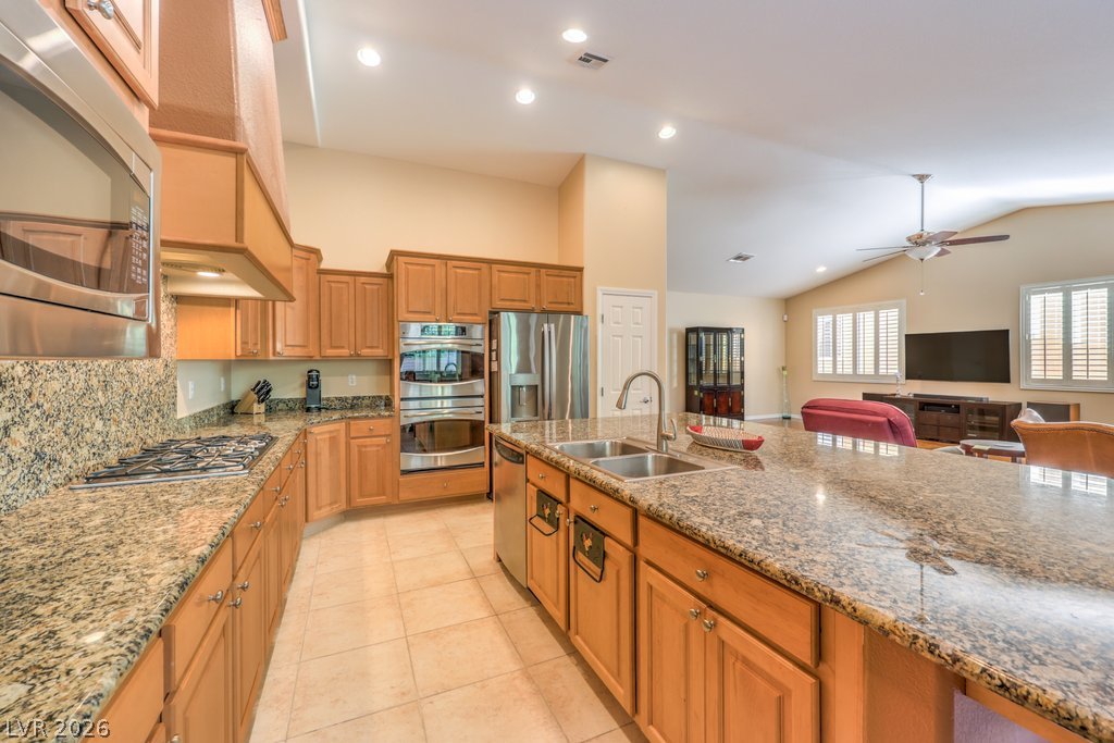 965 Via Columbo Street Henderson NV 89011