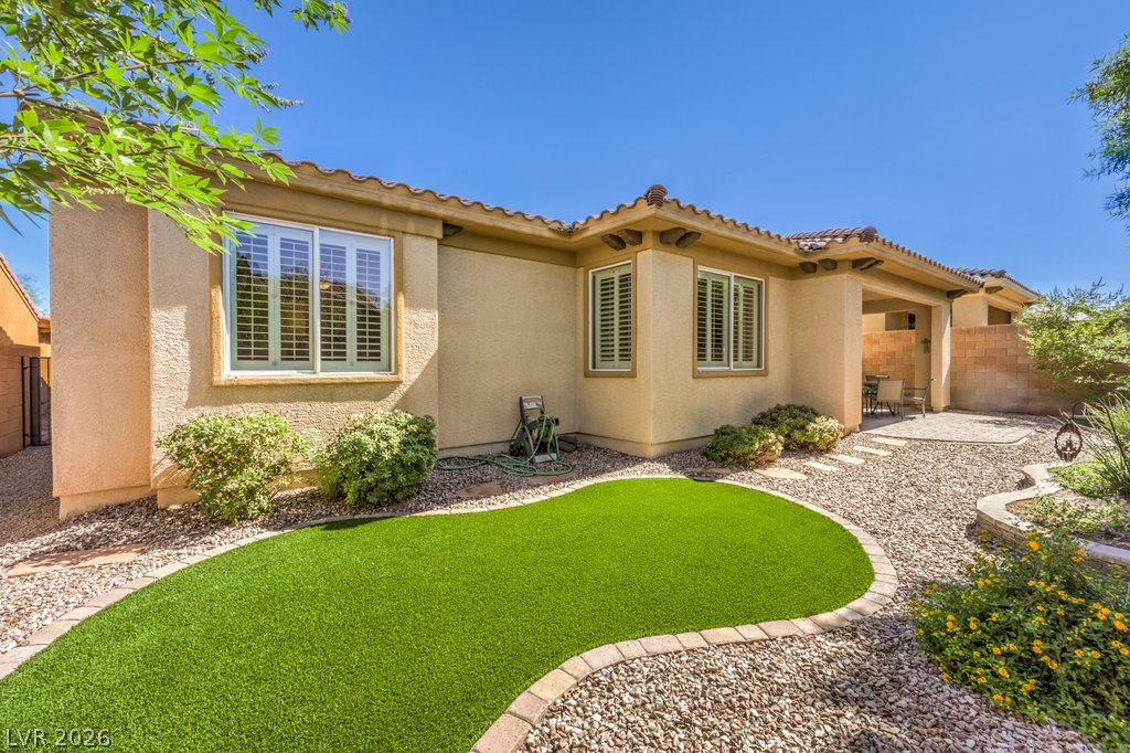 965 Via Columbo Street Henderson NV 89011