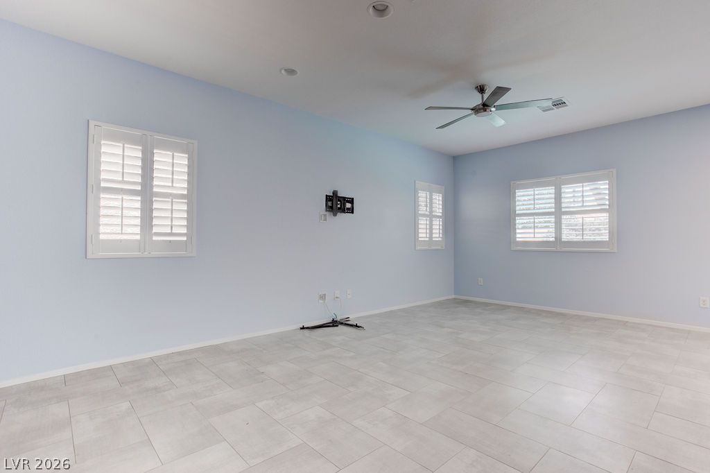 6442 Harline Heights Street Las Vegas NV 89113
