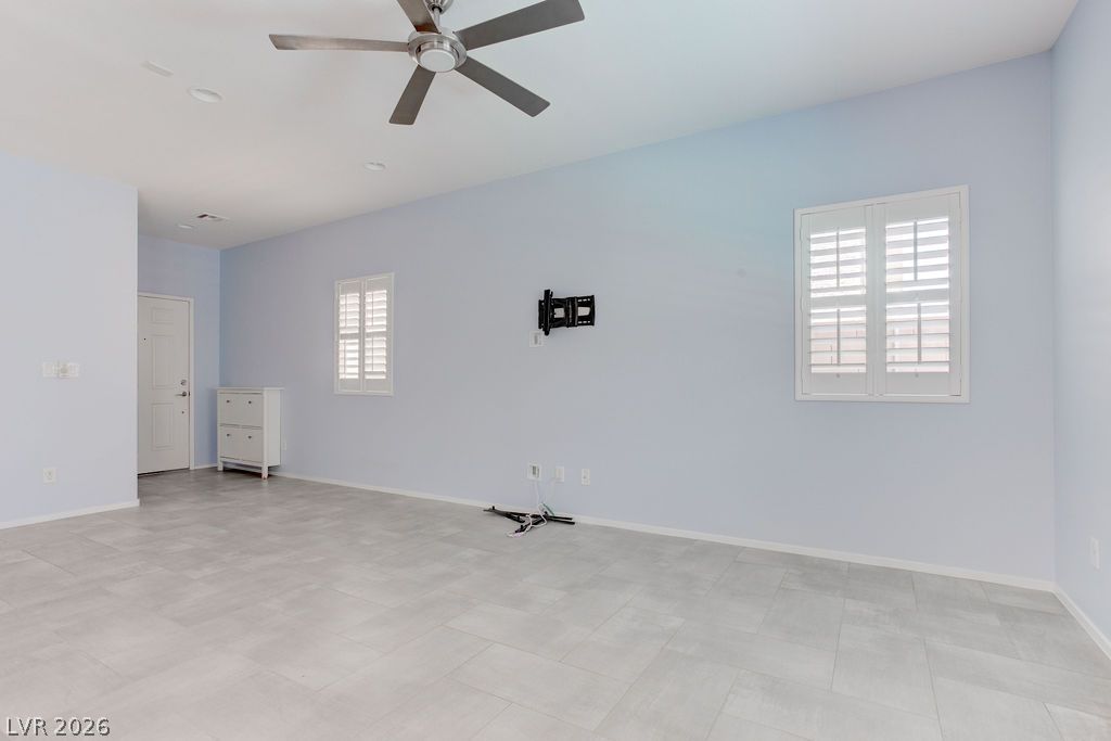 6442 Harline Heights Street Las Vegas NV 89113