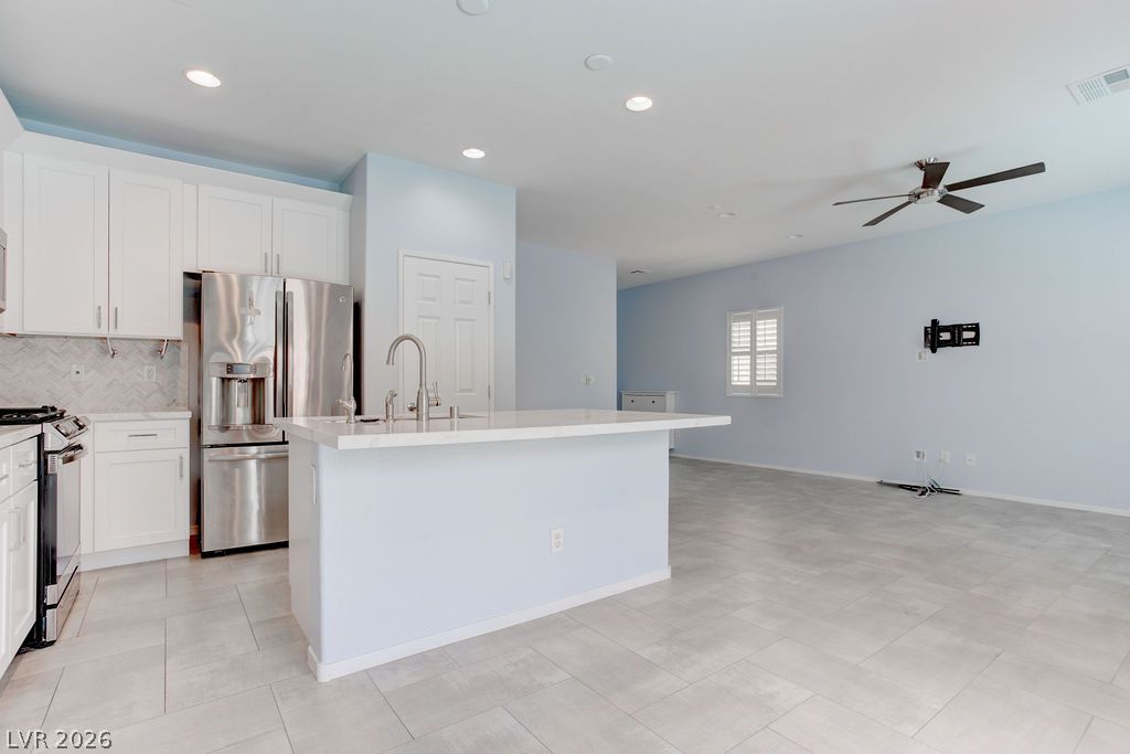 6442 Harline Heights Street Las Vegas NV 89113
