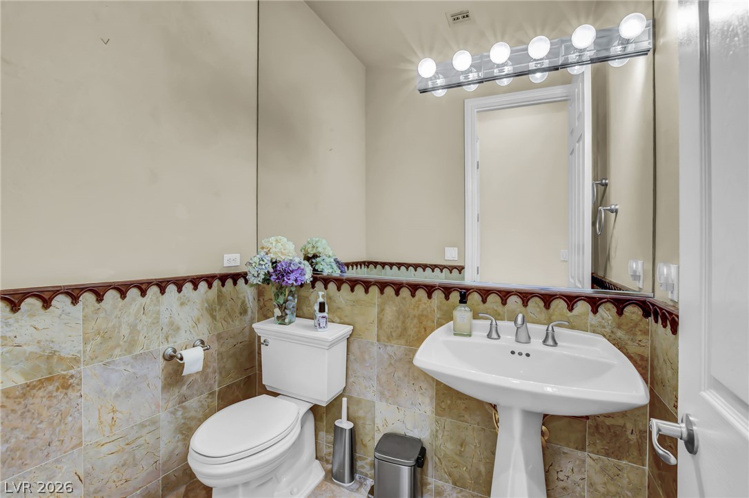 805 Ville Franche Street Las Vegas NV 89145