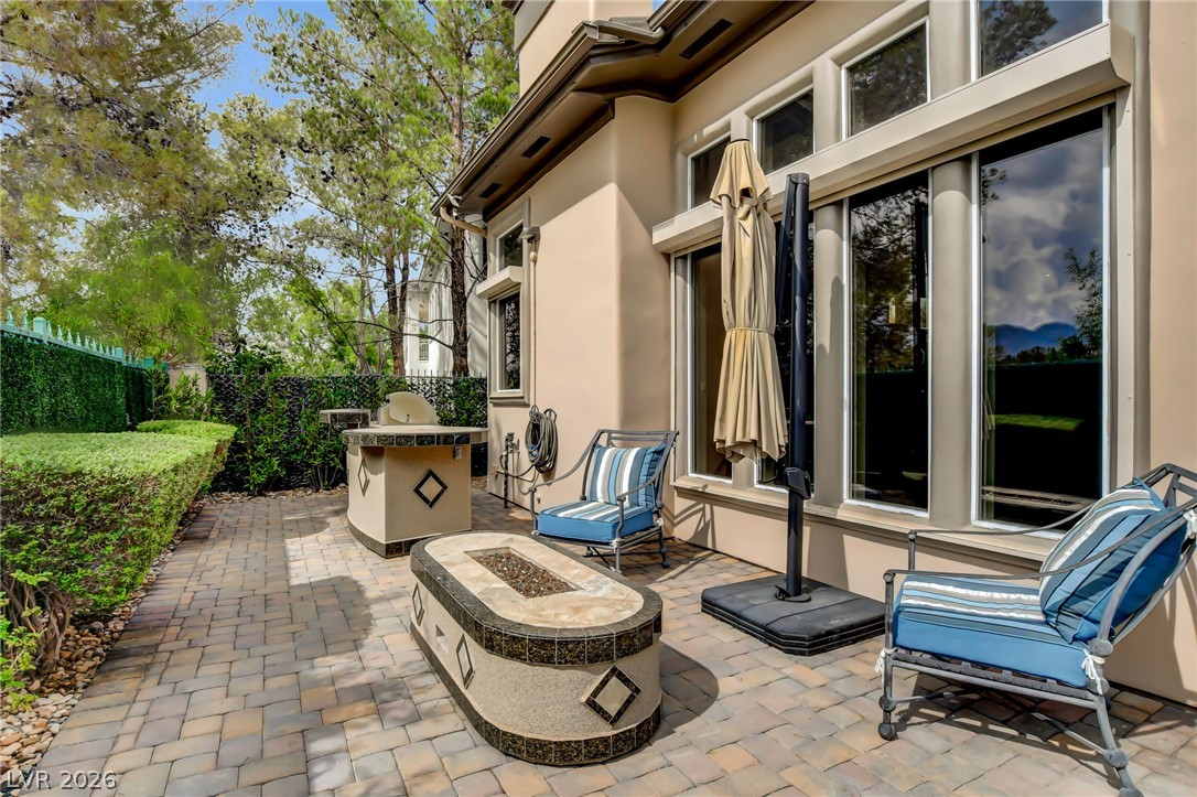 805 Ville Franche Street Las Vegas NV 89145