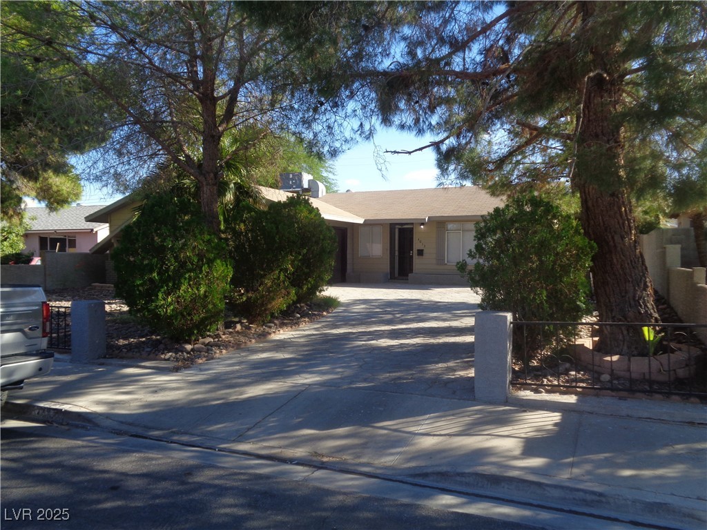 4013 El Camino Avenue Las Vegas NV 89102