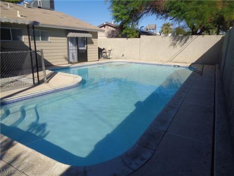 4013 El Camino Avenue Las Vegas NV 89102