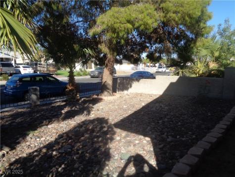 4013 El Camino Avenue Las Vegas NV 89102