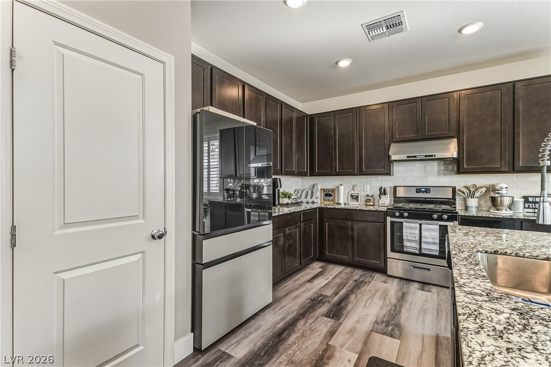 5390 Robinera Court Las Vegas NV 89166