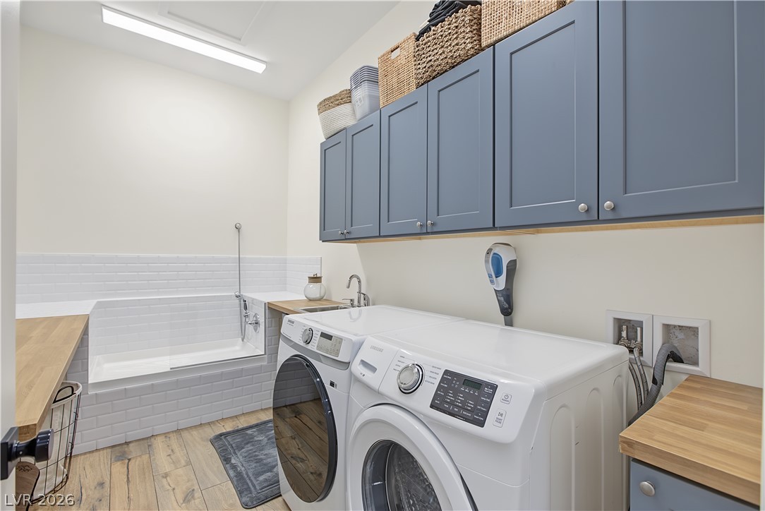 628 North Kiel Street Henderson NV 89015