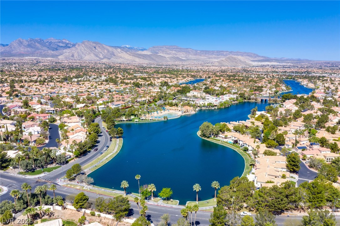 8001 Ryans Reef Lane Las Vegas NV 89128