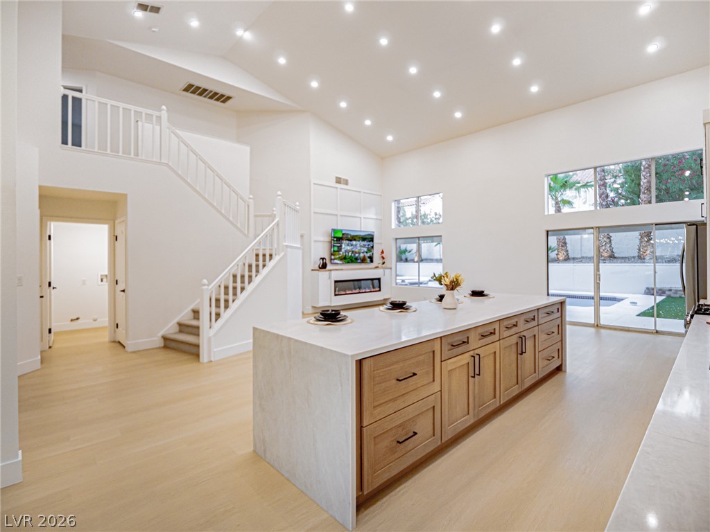 2729 Beachside Court Las Vegas NV 89117