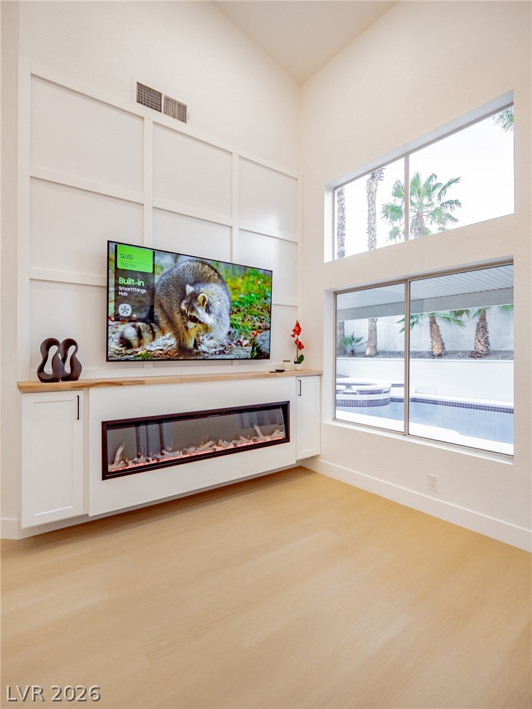 2729 Beachside Court Las Vegas NV 89117