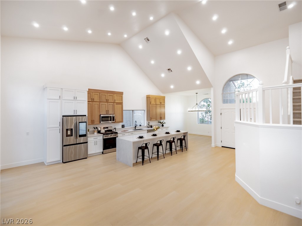 2729 Beachside Court Las Vegas NV 89117