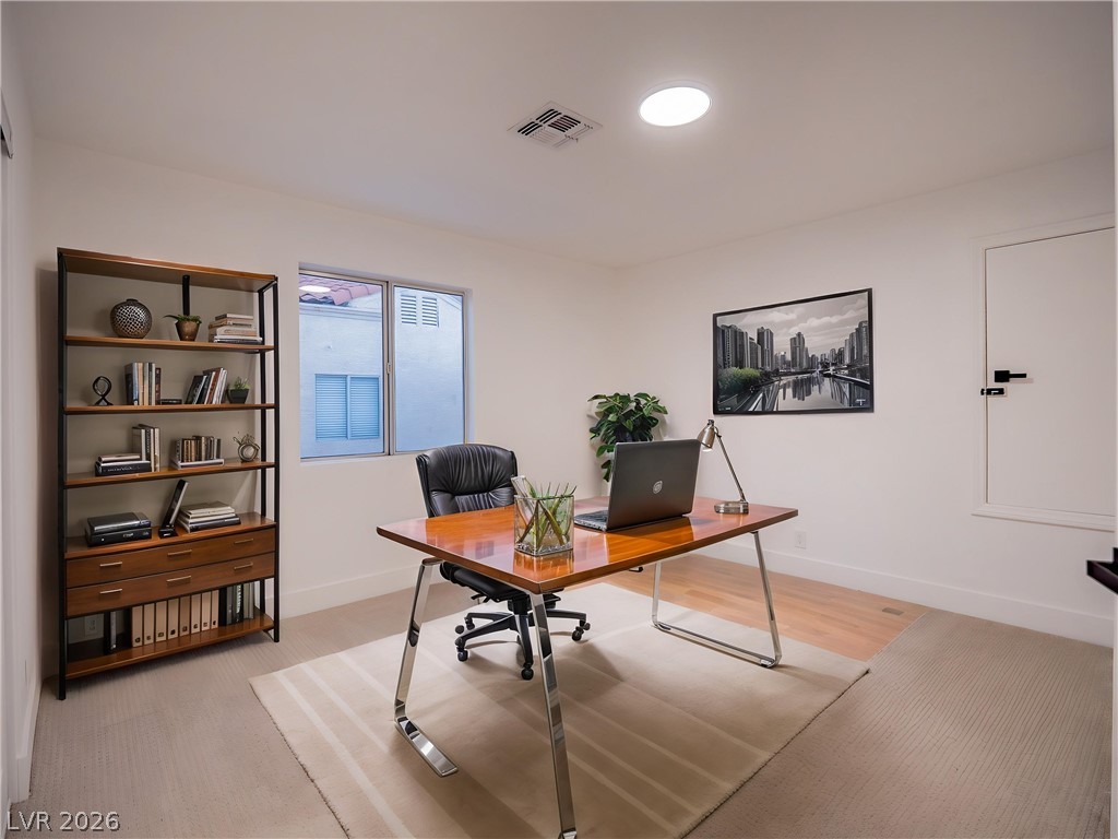2729 Beachside Court Las Vegas NV 89117