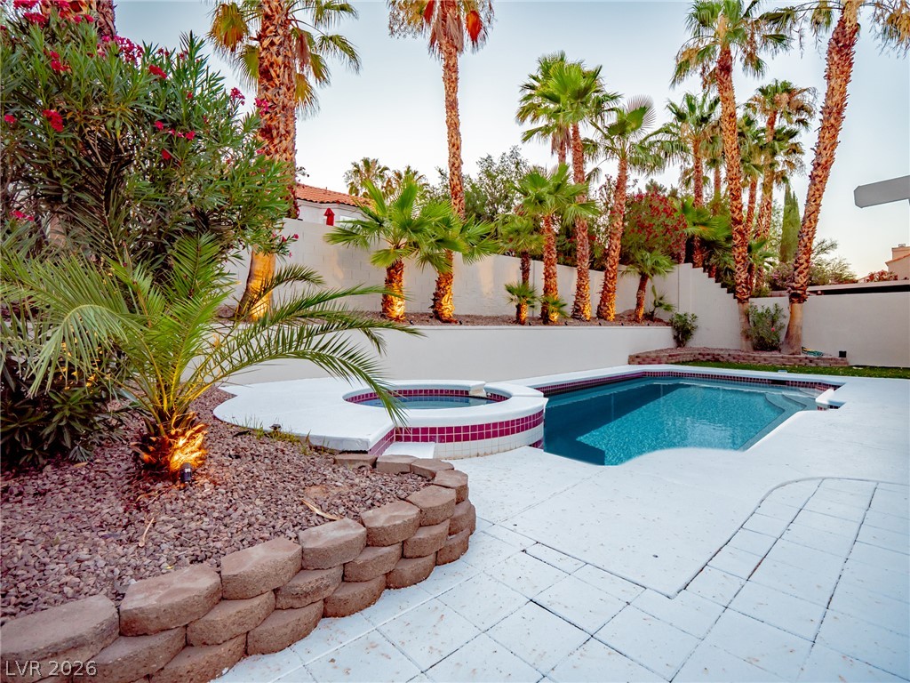 2729 Beachside Court Las Vegas NV 89117