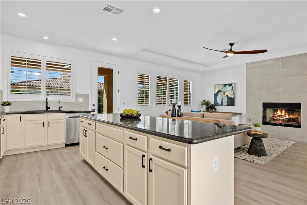 4657 Jadewood Street Las Vegas NV 89129