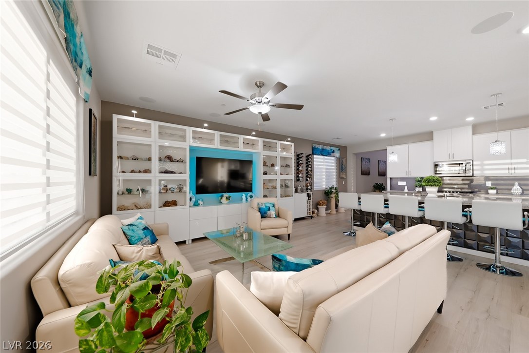 333 Crimson Edge Street Henderson NV 89012